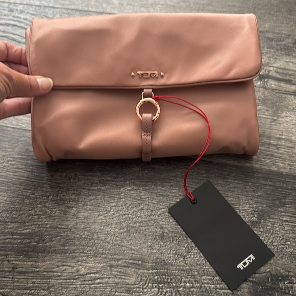 NWT Tumi Eliza Jewelry Travel Roll Bag with Gold Hardware - Picture 6 of 7